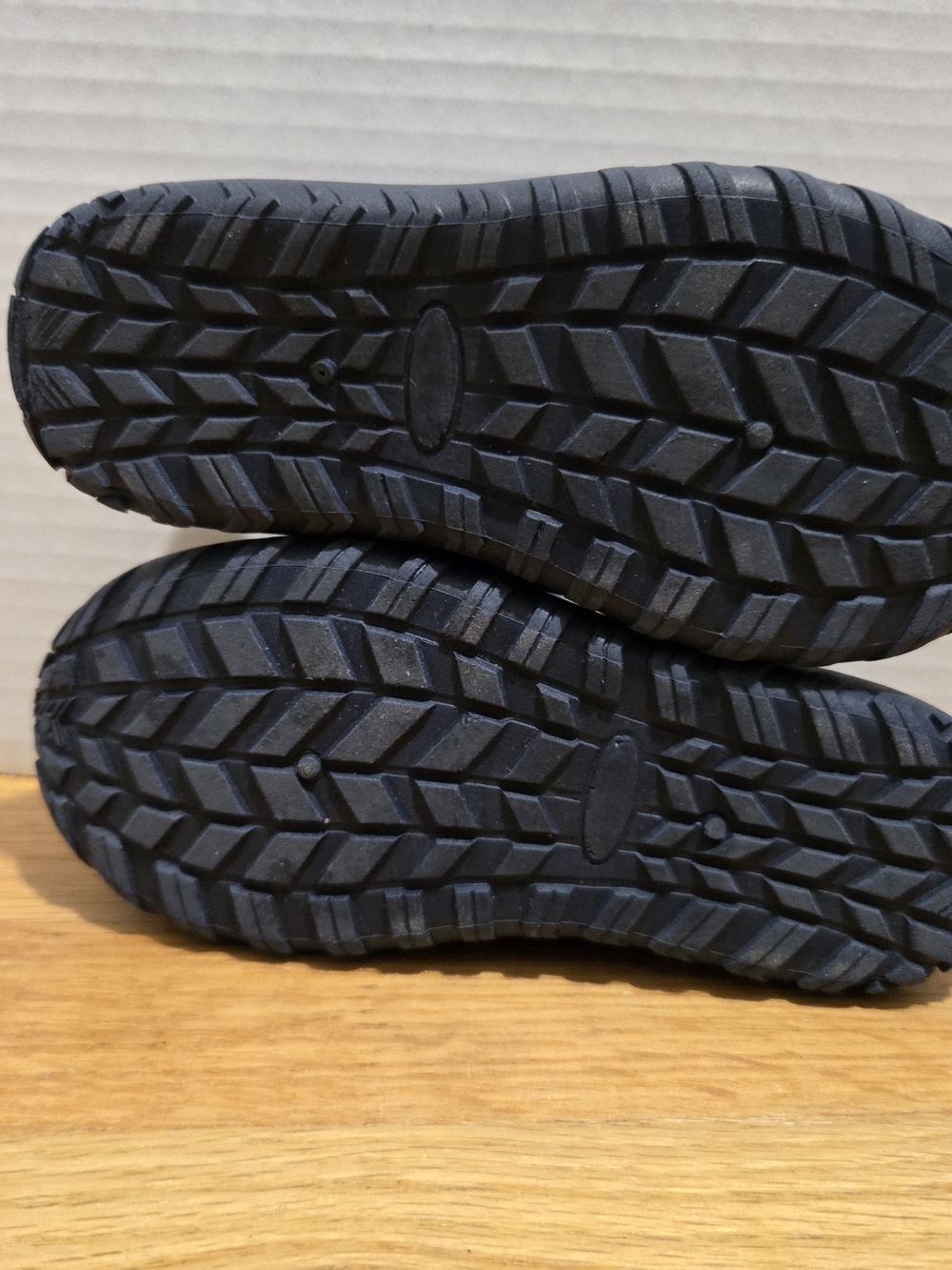 Toddler Water Shoes - Size 10 - Picture 7 of 8